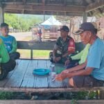 Lewat Komsos, Babinsa Ciptakan Kebersamaan di Desa Nanga Tumpu