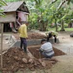 Hari Ke-4 TMMD Ke-127, Satgas Bangun MCK di Dusun Ogodudu