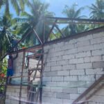 Semangat Gotong Royong Warnai Pembangunan Rumah Tipe 36 di Kampung Sisir 2