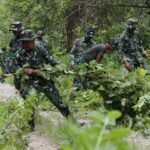 Sinergi TNI Percepat Pembukaan Jalan Sisir 1 ke Kampung Sisir 2
