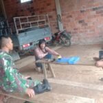 Bangun Kedekatan dengan Warga, Satgas TMMD 127 Laksanakan Komsos Bersama Tokoh Desa