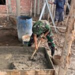 Satgas TMMD 127 dan Warga Kompak Gotong Royong Bangun Masjid Jami Darussalam