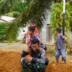 Bangun Kedekatan Emosional, Satgas TMMD ke-127 Hadirkan Kebersamaan Bersama Generasi Muda Desa