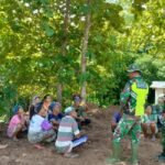 Bangun Sekolah Dimulai dari Bangun Kesadaran, Strategi Humanis TMMD di Perbatasan