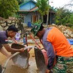 Usai Bangun Jalan, Satgas TMMD 127 Sisihkan Waktu Rawat Alat Kerja