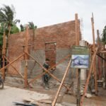 Bata Demi Bata, Harapan Itu Kian Nyata: TMMD Ke-127 Kodim 0421/LS Percepat Rehab RTLH Bapak Khoirul Anwar