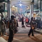 Soliditas TNI–Polri Jaga Kekhusyukan Ramadhan di Masjid Al Ikhlas SoE.