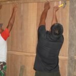 Ramadhan Penuh Semangat, Satgas TMMD  ke-127 Sampit Percepat Penyelesaian RTLH