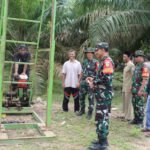 Dansatgas 0430/BA Tinjau Langsung Pembangunan Sumur Bor TMMD 127 di Wonosari