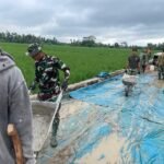 Dorong Angkong, Dorong Harapan: Aksi Prajurit Kodim 0421/LS di TMMD ke-127