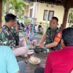Jelang Hari Raya Nyepi, Babinsa Desa Landih Intensifkan Komsos dengan Warga