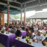 TNI Hadir Ditengah Masyarakat, Babinsa Banjarangkan Hadiri Bulan Bahasa Bali Ke VIII