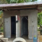 Kolaborasi TNI dan Warga, TMMD 127 Kodim 1804/Kaimana Genjot Pembangunan MCK Gereja Oraid Labora