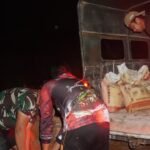 Semangat Gotong Royong Warnai Pengerjaan TMMD ke-127 di Tengah Gelapnya Malam