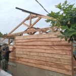 Satgas TMMD 127 Percepat Pemasangan Dinding RTLH di Petoaha