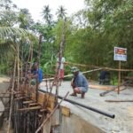 Demi Keamanan Warga, Satgas TMMD 127 Perkuat Struktur Jembatan Sambuli