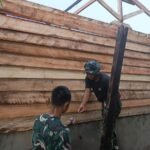 Gerimis Jadi Saksi, Satgas TMMD 127 Rajut Asa Warga Lewat Pembangunan Hunian