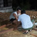 Lembur Hingga Malam, Satgas TMMD ke-127 Tuntaskan Pemasangan Tandon Air Mushola