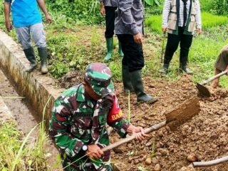 TNI dan Masyarakat Bahu-Membahu, Saluran Irigasi Desa Tabihi Siap Dukung Pertanian