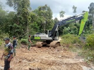 Satgas Jajaran Korem 012/TU Percepat Pembangunan Jalan Penghubung Ujong Blang–Pante Ara