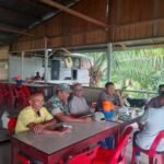 Babinsa Koramil 05/Panga Bahas Persiapan Ramadhan dengan Aparatur Desa