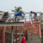 Satgas TMMD 127 Kebut Pemasangan Rangka Baja RTLH Rumah Paiman