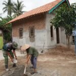 Finishing Penuh Presisi! Tampak Depan Rumah Bapak Khoirul Anwar Kian Bersinar