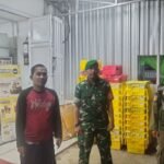 ​Jaga Kondusifitas Wilayah, Babinsa Watang Pulu dan Satpol PP Gelar Patroli Siskamling Bersama