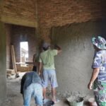 Dinding Diratakan, Kusen Ditegakkan! Rumah Ibu Yusmawati/Bpk Heri S Kian Menjelma