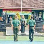 Kasdim 1626/Bangli Pimpin Upacara Bendera di Lapangan Makodim, Tegaskan Disiplin Prajurit