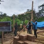 Gotong Royong TNI-Rakyat Kokohkan Struktur Hunian Layak di Sambuli