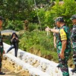 Tim Wasev Mabesad Monitoring Progres TMMD ke-127 Kodim 1015/Sampit