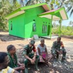 Dandim 1804/Kaimana Pererat Silaturahmi dengan Penerima Manfaat TMMD 127 di Kampung Sisir