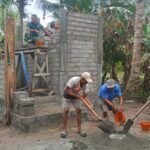 Satgas TMMD ke-127 Kodim 1305/Buol Tolitoli Lanjutkan Pembuatan MCK di Desa Oyom