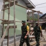 Kunjungan Tim Wasev TMMD ke RTLH di Dusun Ogomolobu Desa Oyom