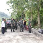 Kegiatan Tim Wasev  TMMD 127 Hadi Purwosubroto Cek Langsung Pengerasan Jalan dan Pembuatan Talud di Dusun Ogomolobu