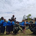 TNI Hadir di Usia Dini: Pos Tarup Yonif 751/VJS Satgas Swasembada Bagikan Perlengkapan Sekolah di TK Firman, Anak-Anak Ceria Bermain Bersama Prajurit