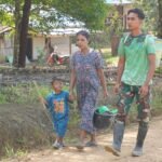 Program TMMD 127 Tidak Hanya Fisik, Satgas Kodim 1015/Sampit Bangun Kedekatan dengan Warga