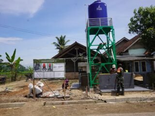 Fondasi Harapan Dibangun! TMMD Ke-127 Kodim 0421/LS Wujudkan Water Station di Tanjung Rejo
