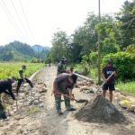 Satgas TMMD ke-127 Kodim 1305/Buol Tolitoli Laksanakan Pengerasan Jalan di Dusun Ogomolobu