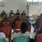 Babinsa Koramil 01/Loli Dukung Penyelesaian Masalah Warga Secara Musyawarah