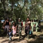 Pastikan Kondisi Anggota, Dansatgas TMMD 127 Kodim 1804/Kaimana Tinjau Pekerjaan di Kampung Sisir