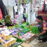 Babinsa Koramil 1420-05/Dua Pitue Pastikan Stok Pangan di Tanru Tedong Aman