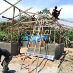 Semangat Gotong Royong Warnai Pembangunan Rumah Layak Huni TMMD di Petoaha