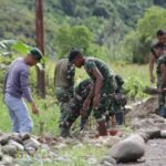 Satgas TMMD ke-127 Kodim 1305/Buol Tolitoli Lanjutkan Pengerasan Jalan di Dusun Ogomolobu