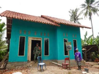 Rumah Harapan Kian Nyata: RTLH Yusmawati dan Heri Masuki Tahap Pengecatan