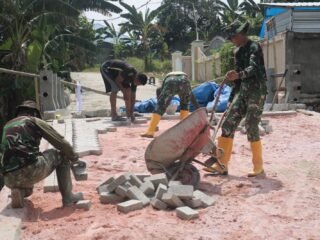 Jalan Paving Blok TMMD 127 Buka Akses Ekonomi Warga Anggoeya