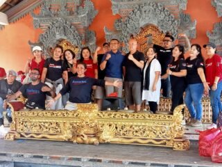 Akhir Pekan Penuh Berkah, Kodim Klungkung Bersama Yayasan Satu Hati Dan Perdosni Gelar Bhakti Sosial Hadirkan Kebahagiaan Di Dusun Cempaka Desa Pikat