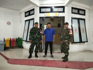 Perkuat Keamanan Desa, Babinsa Koramil 1420-07/Baranti Gelar Patroli Siskamling di Passeno