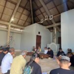 Perkuat Sinergitas Pengamanan Nyepi dan Idul Fitri, Babinsa Cempaga Hadiri Rapat Sipandu Beradat